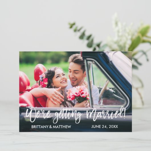 Brush Script Save the Date Wir werden heiraten (Stehend Vorderseite)