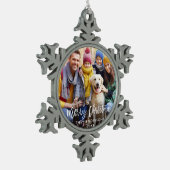 Brush Script Star Family Foto Frohe Weihnachten Schneeflocken Zinn-Ornament (Links)