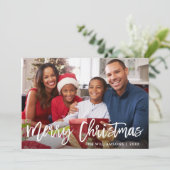 Brush Script Star Frohe Weihnachts Foto Red Card Einladung (Stehend Vorderseite)