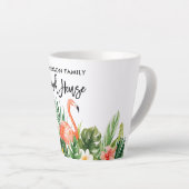 Brush Script Tropical Coral Floral Beach House Milchtasse (Rechte Ecke)