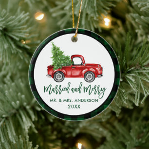 Brush Script Truck Green Kariert Verheiratet Merry Keramik Ornament