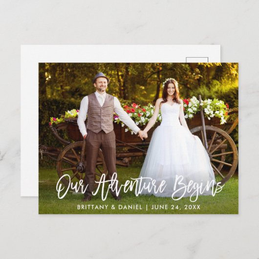 Brush Script Unser Abenteuer beginnt Hochzeit dank Postkarte (Vorne/Hinten)
