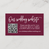 Brush Script Wedding Website QR Foto Burgundy Begleitkarte (Vorderseite)