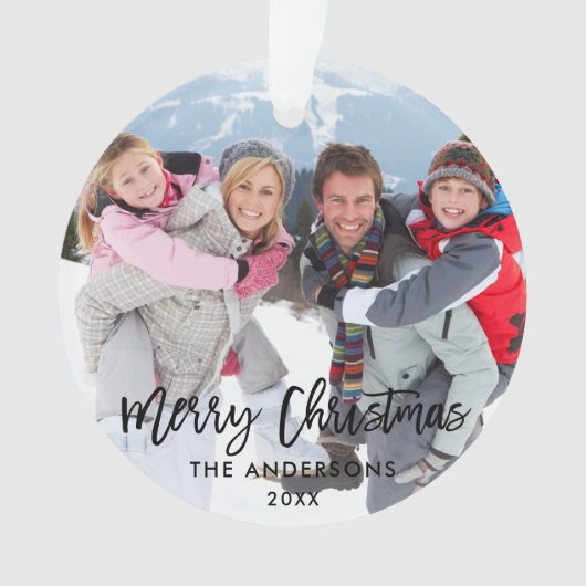 Brush Script Weihnachtsfamilie Foto White Ribbon Ornament (Vorderseite)
