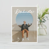 Brush Stroke Typografy Abschluss Ankündigung (Stehend Vorderseite)