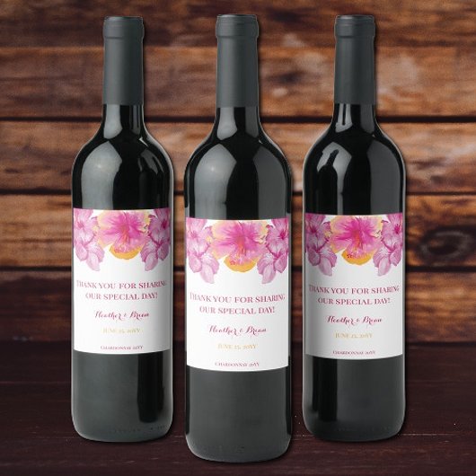 Brushed Hibiskus Floral Wedding Weinetikett