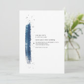Brushstroke Speckle Blue Minimalistisch Modern Wed Einladung (Stehend Vorderseite)