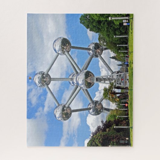 Brüssel. Atomium. Puzzle (Vertikal)