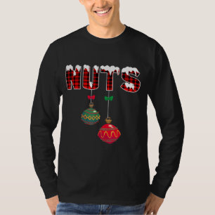 Brust Nuts Kastanien Weihnachtskuppel Nudeln T-Shirt