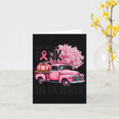 Brustkrebs-Bewusstsein im Oktober tragen wir Pink  Karte (Gelbe Blume)