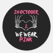 Brustkrebs Skelett Handherz Wir tragen Frauen Runder Aufkleber (Vorderseite)