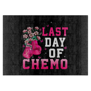 Brustkrebsbewusstsein Letzter Tag der Chemo Kriege Schneidebrett