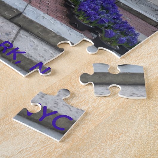 Bryant Park Statue Frühlingsblumen Pflanzen NYC Puzzle (Seite)