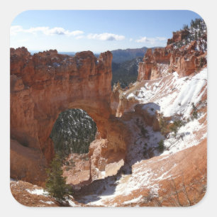 Bryce Canyon Natural Bridge Snowy Landscape Foto Quadratischer Aufkleber