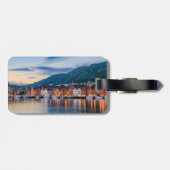 Bryggen Bergen Norway stylized Gepäckanhänger (Rückseite horizontal)