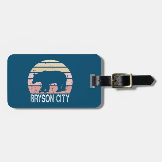 Bryson City North Carolina Retro Bear Gepäckanhänger (Vorderseite horizontal)