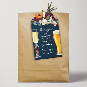 Bubbles & Brews Wine Burgund Navy Polterabend Geschenkanhänger