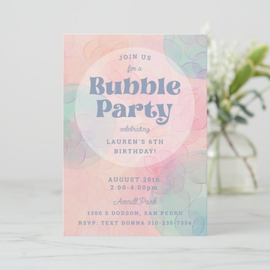 Bubbly Bubble Party Birthday Party Einladung (Stehend Vorderseite)