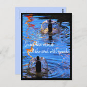 Bubbly Fotains Ripples Reflektionen Zen-Zitat Postkarte (Vorne/Hinten)
