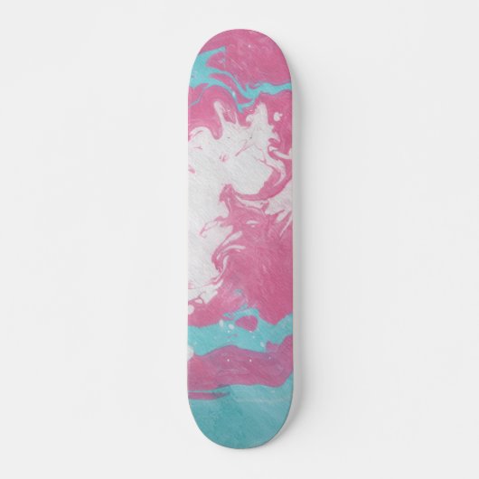 Buberry Swirl Skateboard (Vorne)