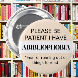 Buch "mad Abibliophobia bookwore" mit Büchern Button