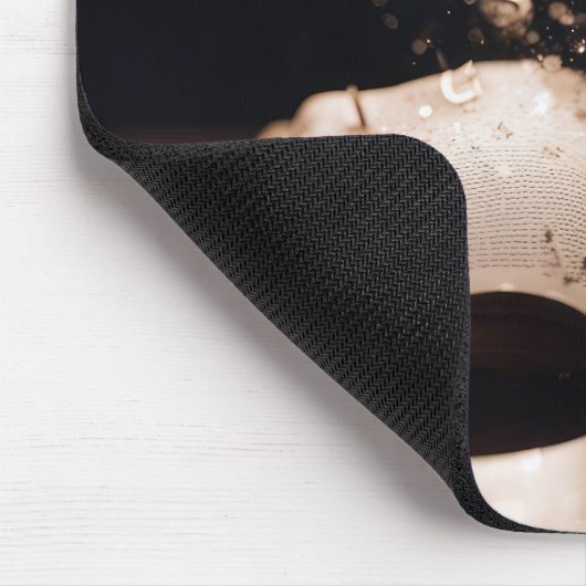 Buch mit fliegenden Buchstaben und Glitzern Mousepad (Ecke)