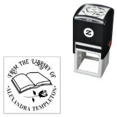 Buch öffnen mit der Rose "From the Library" Name Permastempel (Beispiel)