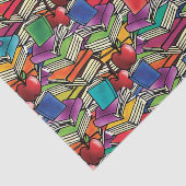 Buch-Stapel mit Äpfeln Seidenpapier (Ausschnitt)