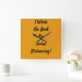 Buch über soziale Distanz Quadratische Wanduhr (Zuhause)