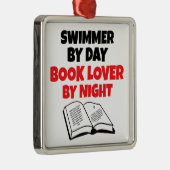Buchen Sie Lover Swimmer Silbernes Ornament (Rechts)