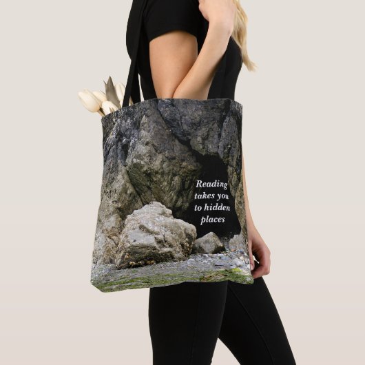 Buchen Sie Tasche mit schöner Höhlenlandschaft (Von Nahem)