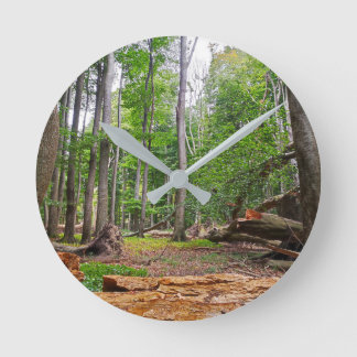 Buchenwald-Motiv Runde Wanduhr