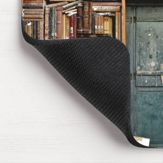 Bücher auf Büchern Mousepad (Ecke)