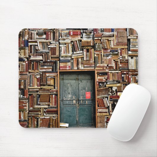 Bücher auf Büchern Mousepad (Mit Mouse)