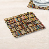 Bücher in der Bibliothek Rechteckiger Pappuntersetzer (angewinkelt)