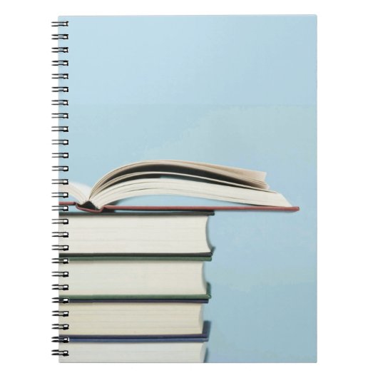 Bücher in einem Notebook (Vorderseite)