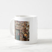 Bücher und Bücher Kaffeetasse (Vorderseite Links)
