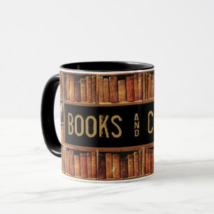 Bücher und Kaffee Tasse