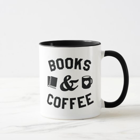 Bücher und Kaffee Tasse (Rechts)