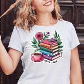 Bücher und Kaffeemaschine T-Shirt