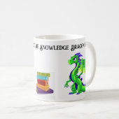 Bücherwürmer in den Knowledge Dragons-Kaffee verwa Kaffeetasse (VorderseiteRechts)