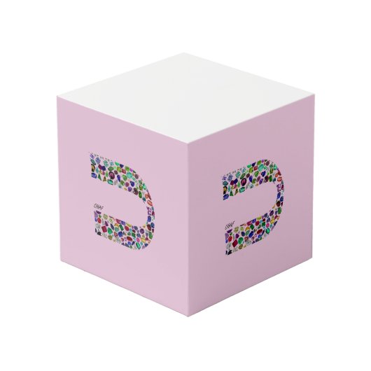 Buchstabe 'CHAF' Würfel (Vorderseite Schrägansicht)