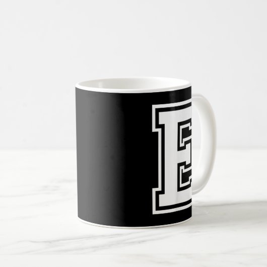 Buchstabe E Name Anfangsvarsity Alphabet Monogram Kaffeetasse (VorderseiteRechts)