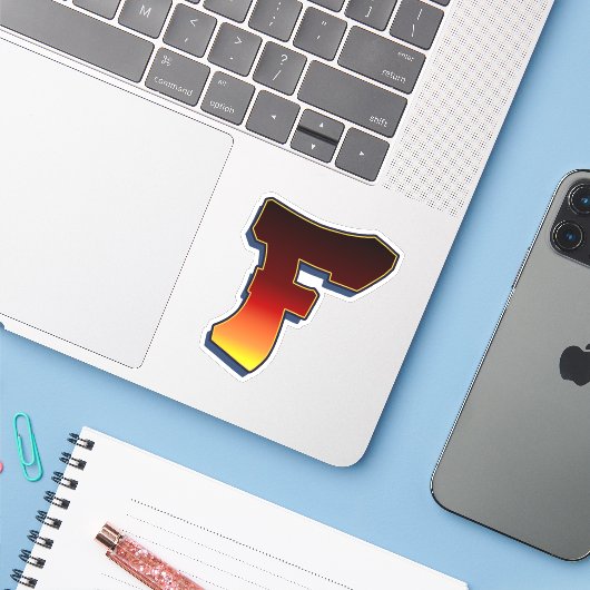 Buchstabe F - Flammenaufkleber Aufkleber (Laptop mit iPhone)