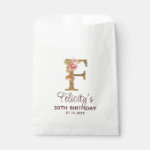 Buchstabe F Gold Monogramm Blush Rosa Rosen Geschenktütchen (Vorderseite)