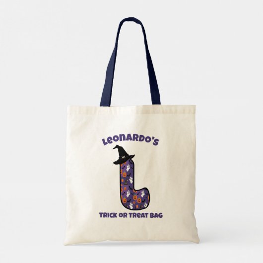 Buchstabe L mit Hexenhut und Name | Trick oder Tre Tragetasche (Rückseite)