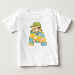 Buchstabe M - Baby im bunten Patchwork-Schal T-shirt
