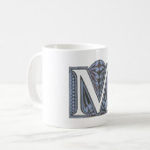 Buchstabe "M" Elegant bestickt Kaffeetasse (Vorderseite Links)