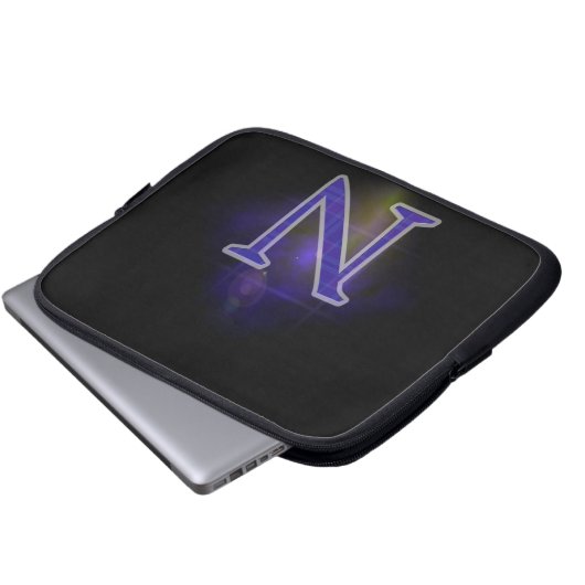 Buchstabe N Laptopschutzhülle (Vorne Knopf)