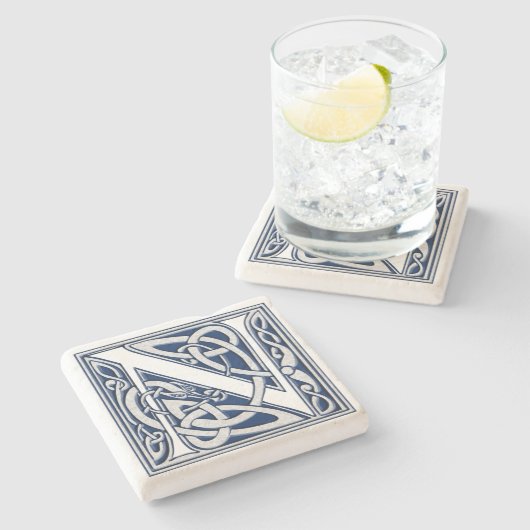 Buchstabe N mit keltischen Drachen Steinuntersetzer (Seitenansicht)